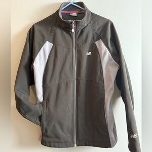 New Balance Women's Sz M Black Full-Zip Windbreaker Softshell Fleece Jacket